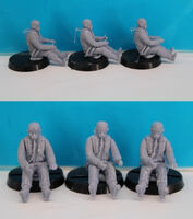 US Pilots Sitting (3 Figures)