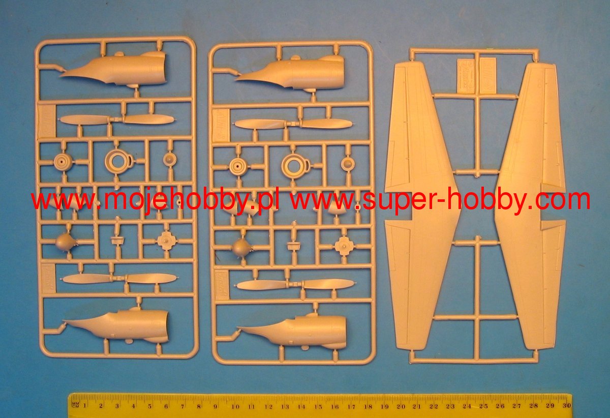 Antonov An-8 NATO code CAMP - VSU TG-16 A-Model -72141-1