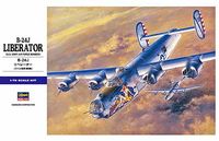 Amazon.co.jp: 1/28 B-24D LIBERATOR爆撃機模型 : Toys & Games