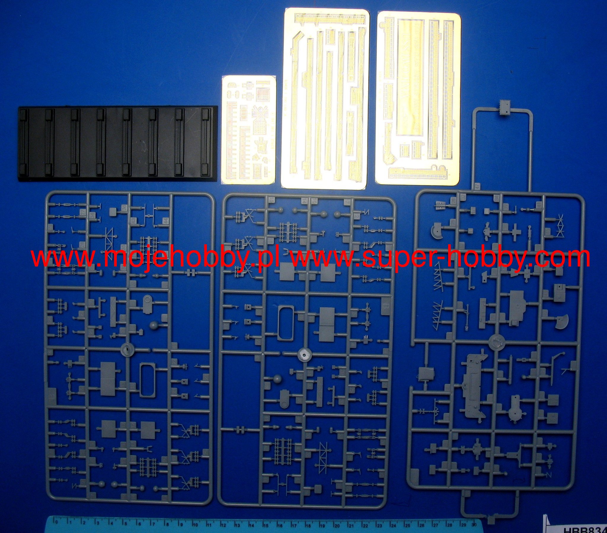 LHD-7 USS Iwo Jima Hobby Boss 83408