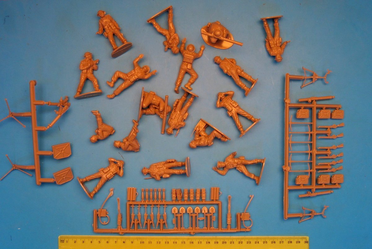 airfix multipose british infantry