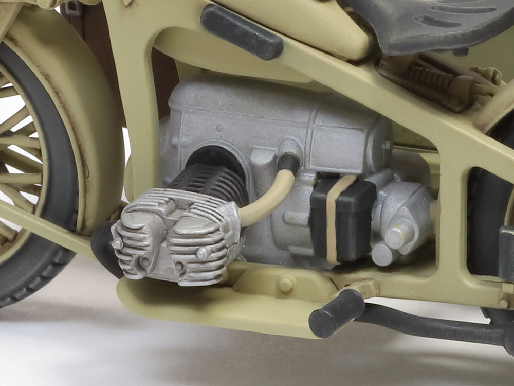 Zündapp KS600 & Sidecar Tamiya 35384