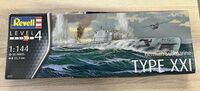 German Submarine Type XXI-USZKODZONE PUDEKO/DAMAGED Box
